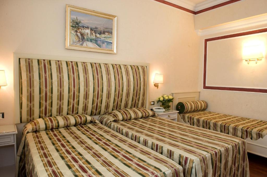 גרוטאפראטה Park Hotel Villaferrata חדר תמונה
