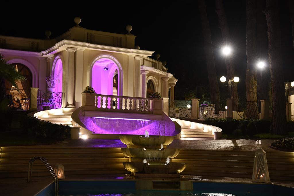 גרוטאפראטה Park Hotel Villaferrata מראה חיצוני תמונה