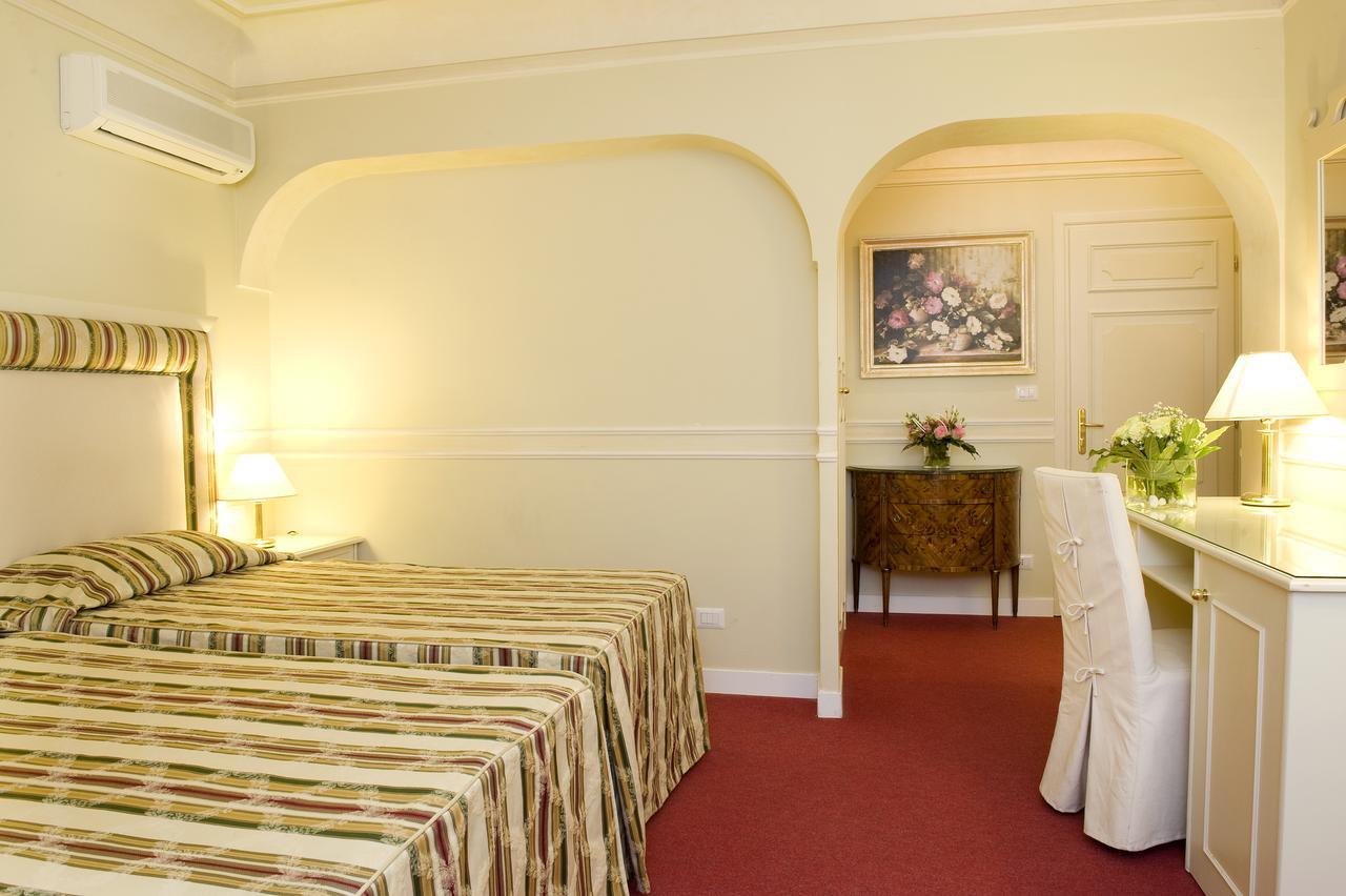 גרוטאפראטה Park Hotel Villaferrata מראה חיצוני תמונה